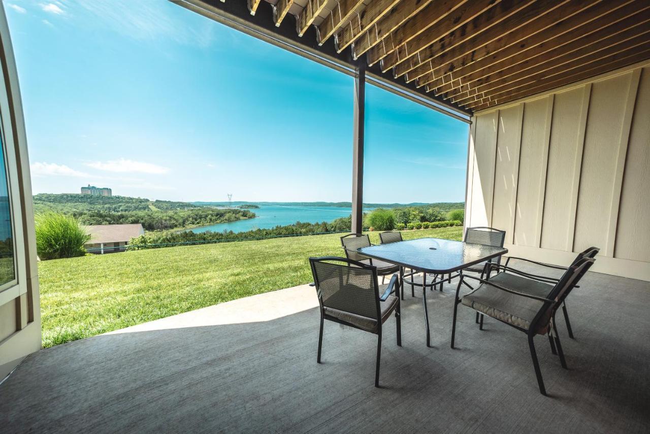 Majestic At Table Rock Hotel Екстериор снимка